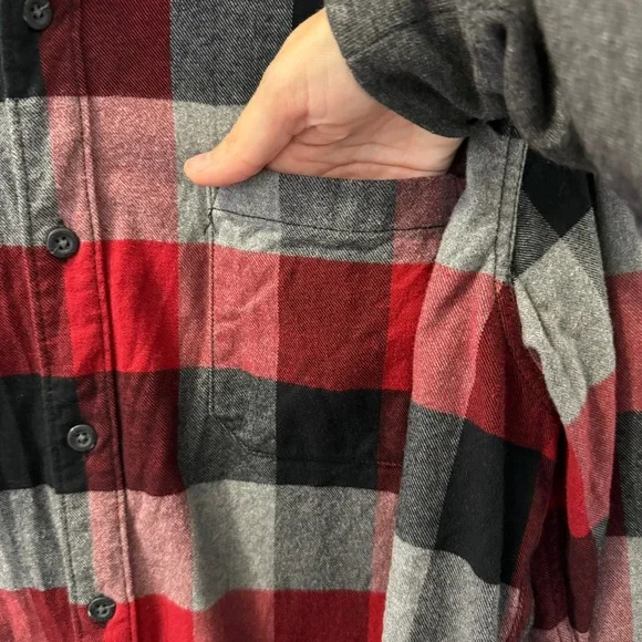 Eddie Bauer Mens TXL Plaid Flannel Long Sleeve‎ Button Down Shirt Red Black Gray - Picture 7 of 12